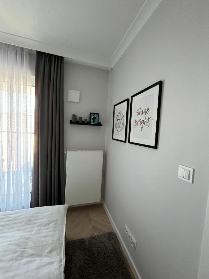 Feel At Home Teczowa Apartamenty Halo Wroclaw Exterior photo