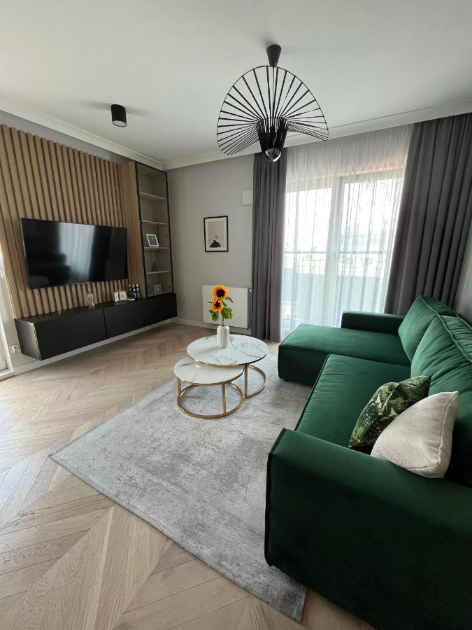 Feel At Home Teczowa Apartamenty Halo Wroclaw Exterior photo